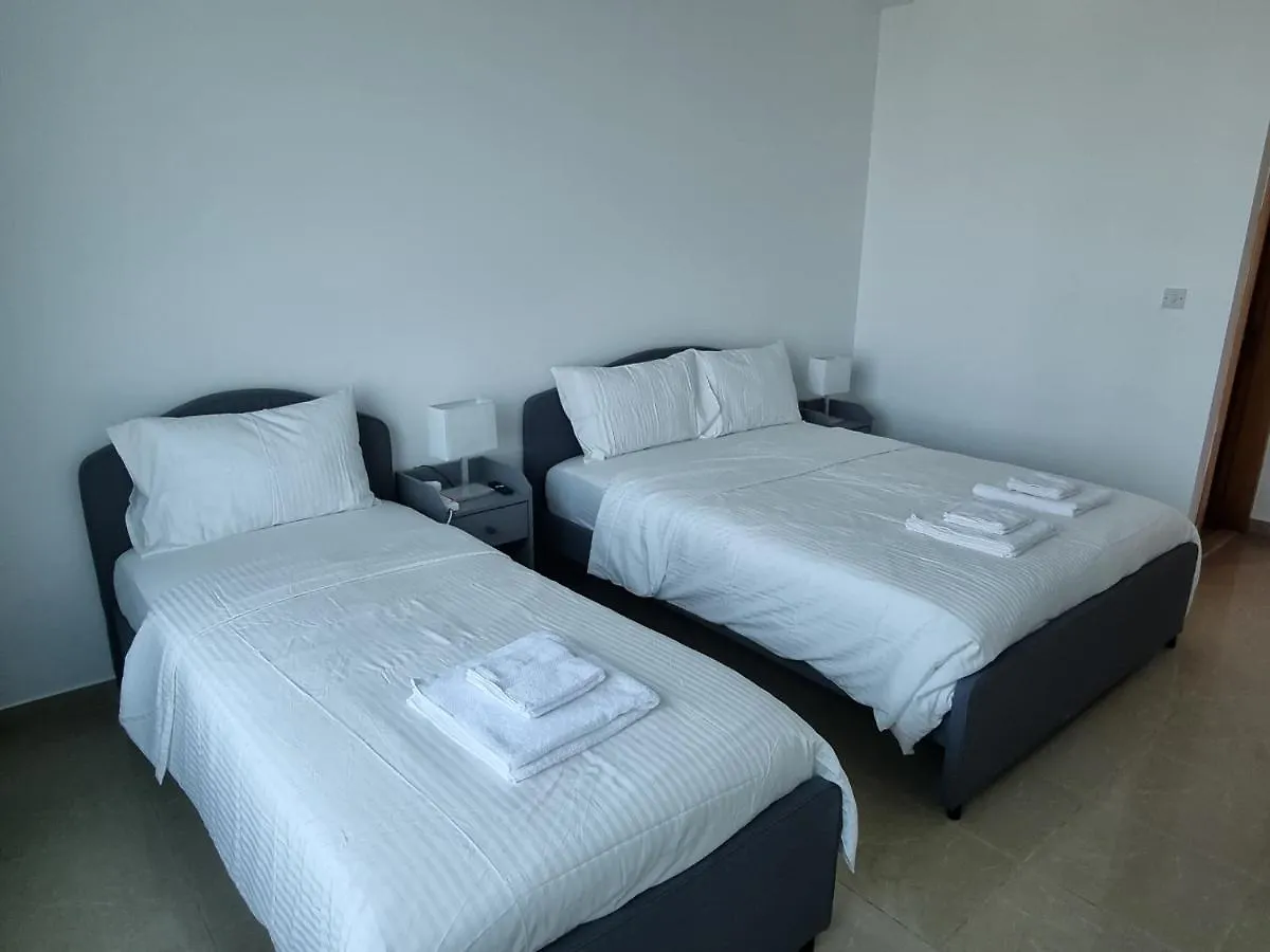 Granada Apartments Marina Crown Dubai